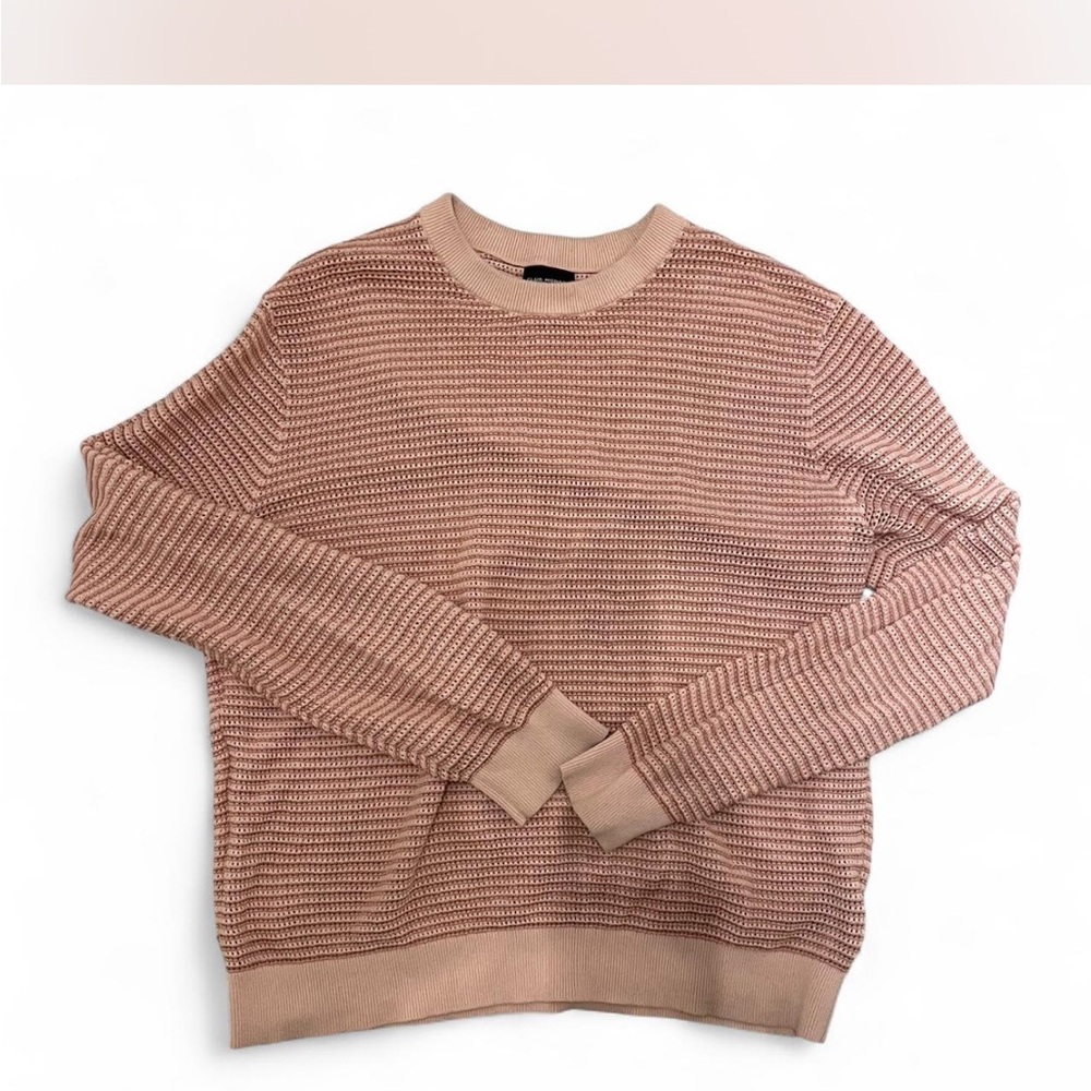 Women’s Club Monaco Knit Pink Sweater in size M.